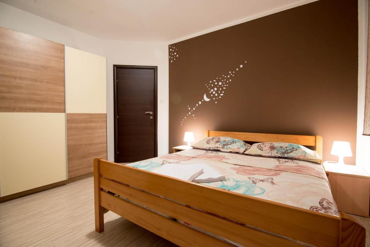 Vila House Paola Bibici Exteriér fotografie